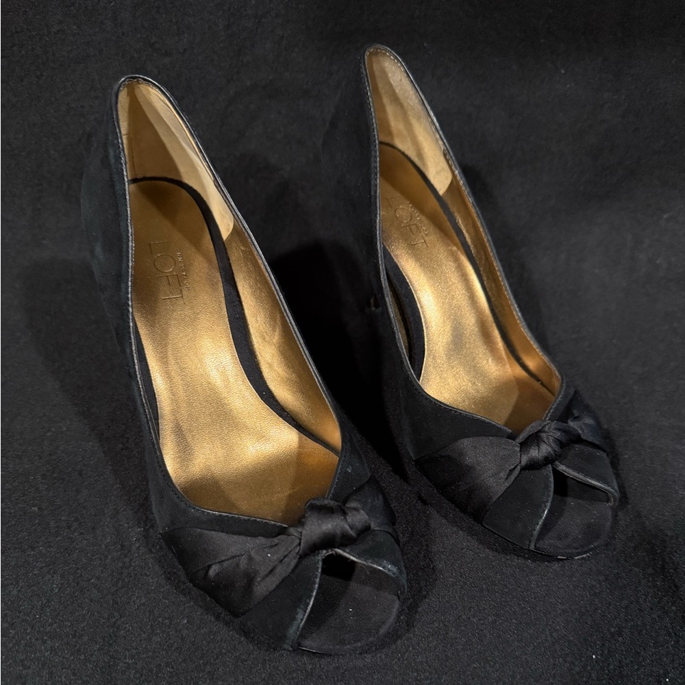 LOFT Ann Taylor Maria Black Suede, Peep Toe Dress Heels Black 7